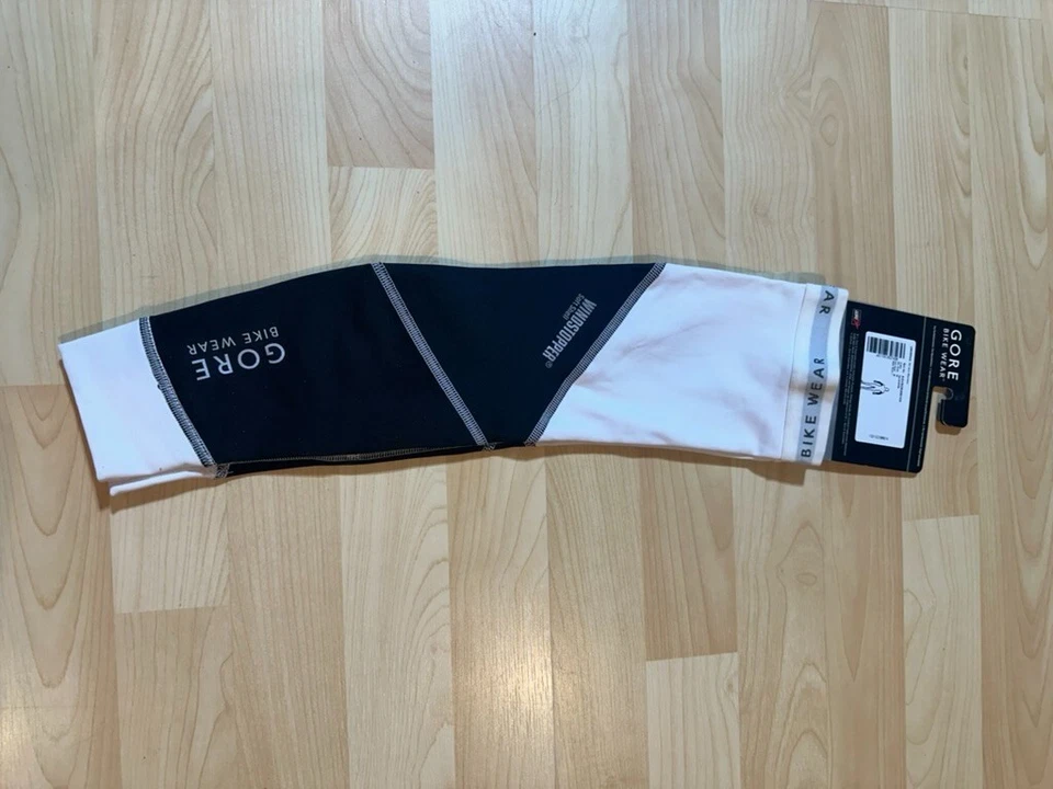 NIP Gore Windstopper Arm Warmers~Unisex~Size Small~Great For Running/Biking - Image 4 of 4