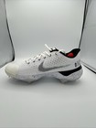 Foto 3 di 8