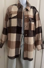 Lush Shirt Jacket Plaid Beige/ Brown Long Sleeve Women’s Size Small