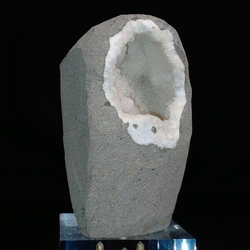 Geode crystal cave w/ Mordenite & Epistilbite crystal clusters specimen 0.25kg - Picture 6 of 8