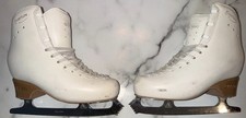 Edea Overture Women's Figure Skates White Size 240B With Leopard Skate Soakers.