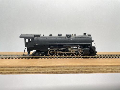 M1 Vintage Mantua Ho Scale Model Train Die Cast 2-8-2 Steam Locomotive PARTS - Picture 6 of 15