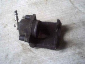 BREMSSATTEL VORN RECHTS FÜR VOLKSWAGEN GOLF V BERLINA 1K1 * 1636091    1636091