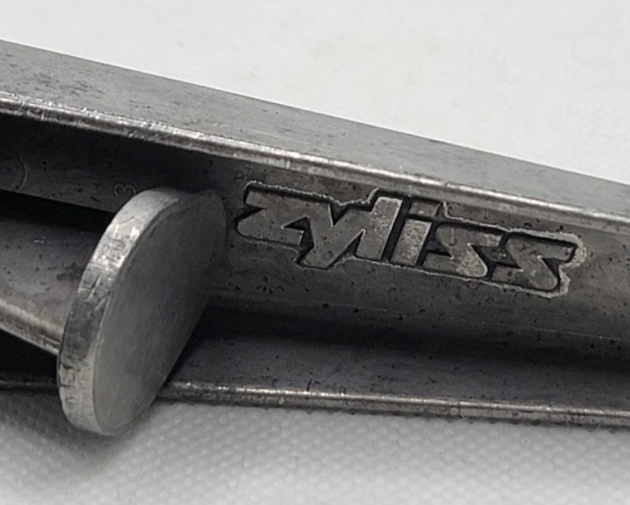 Vintage Zyliss Garlic Press Aluminum Switzerland 6" Chef Kitchen Cooking Tool - Image 3 of 4