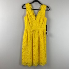 Lulus Love Swept Yellow Lace Skater Sleeveless Dress Size M With Pockets