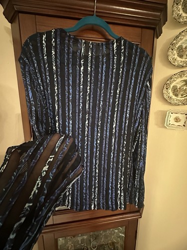 Chico’s Travelers Collection Size 2 Open Front Beautiful Cardigan  - Picture 14 of 19