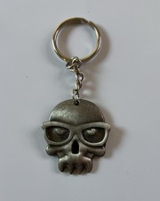 JINX J!NX SKULL KEYCHAIN - Official Gaming Me...