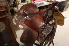 CIRCLE Y LEATHER HORSE SADDLE - EQUESTRIAN CUTTING & REINING SADDLE