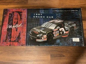 1997 Dale Earnhardt #3 Goodwrench Crash Car 1:12 Ceramic  Polystone Action MIB