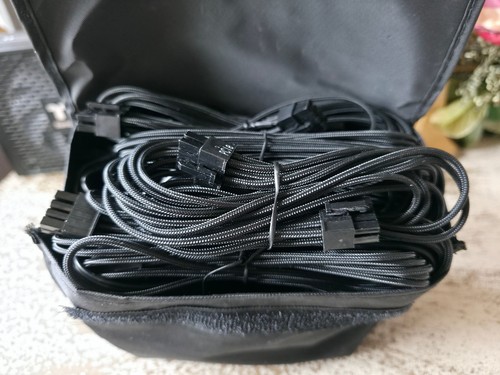 Thermaltake Toughpower PF1 ARGB 1200W 80+ Platinum - Picture 10 of 17
