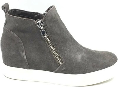 Steve Madden womens Wedgie size 6