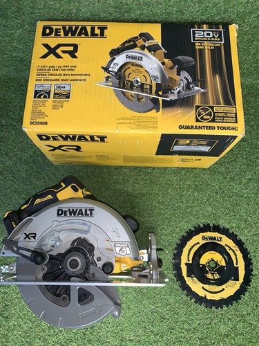 DEWALT 20V MAX* XR Brushless Cordless 7-1/4 in. Circular Saw (Tool Only)DCS590B