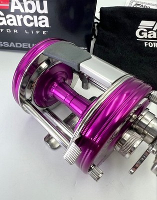 Abu Garcia Ambassadeur Rocket 6500CS ピンク Abu Garcia Ambassadeur 6500CS Pro Rocket Pink Baitcast Reel w/ Box