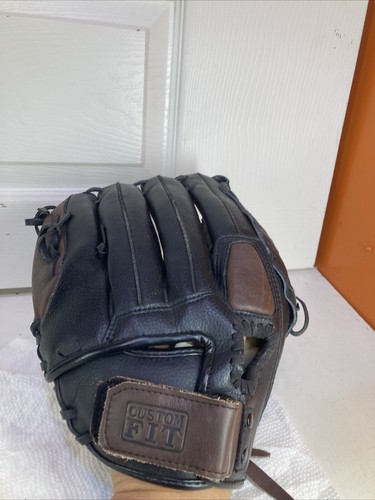 Wilson Elite C2477 13" Right Hand Throw Black and Brown Softball Glove/Mitt. - Picture 9 of 9