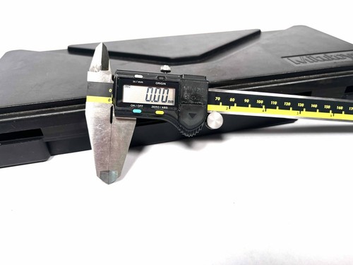 Mitutoyo Digital Caliper 0-200mm CD8"CX 500-172-20 EX