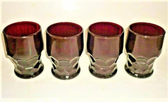 Set of 4 Georgian Style Honeycomb Flat Ruby Red Drinking Glasses 9 Oz - Image 3 of 4
