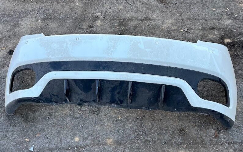 09-15 Maserati Gran turismo rear bumper white