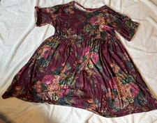 Boohoo Women’s Printed Dress Size 4