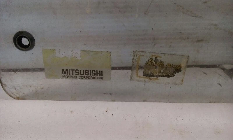  Cuarto de cristal izquierdo conductor Chrysler Colt japonés 79-84 Foto 2 de 3