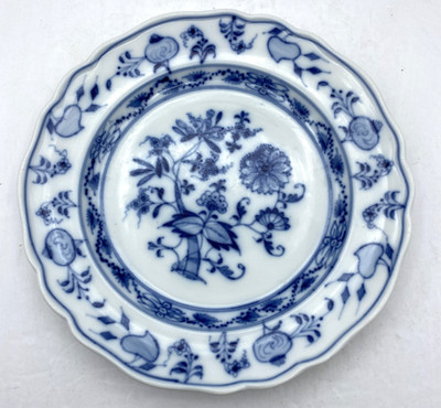 Antique Ernst Teichert Blue Onion Pattern Dinner Plate c. 1900-1925