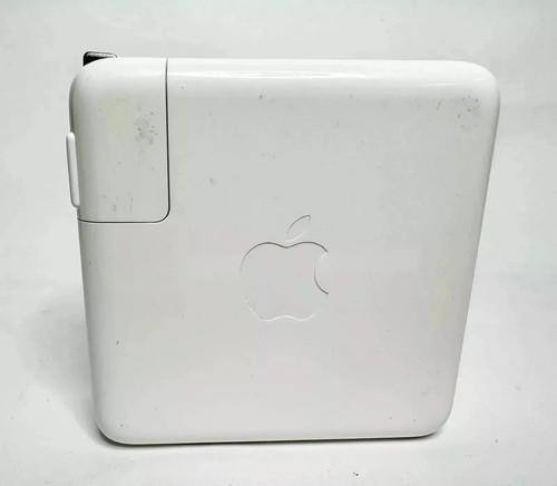 lot of 30- apple 61w usb-c adapters.