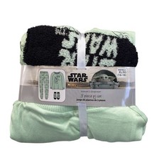 Star Wars The Child Mandalorian Women's XL Pajama Pjs Top Pants  Plush Socks