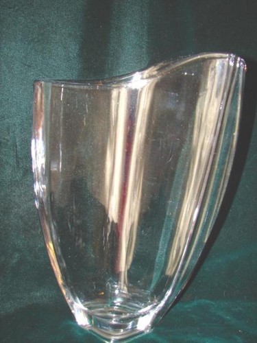 Art Deco Vase Vintage Original Odd Shape Elegant Crystal Clear Glass - Picture 3 of 3