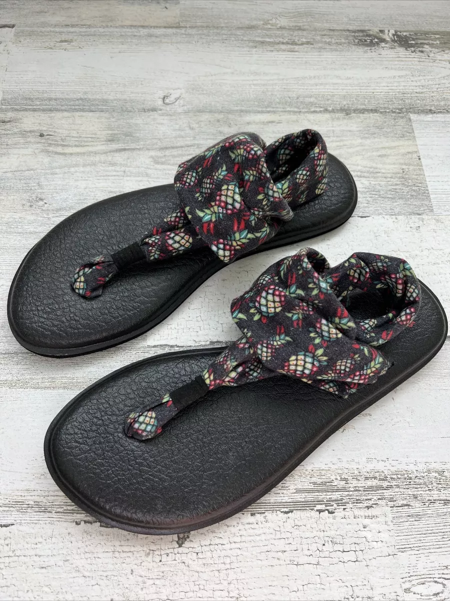 Sanuk Yoga Sling 2 Sandals Women's Size 9 Black Pineapple Print Comfort