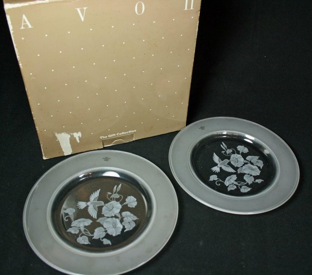 Set of 2 Vintage Avon Hummingbird Crystal Dessert Plates eBay