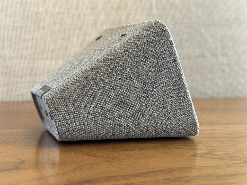 Lenovo ZA4R0002US 4Inch LCD Android Smart Clock With Google Assistant