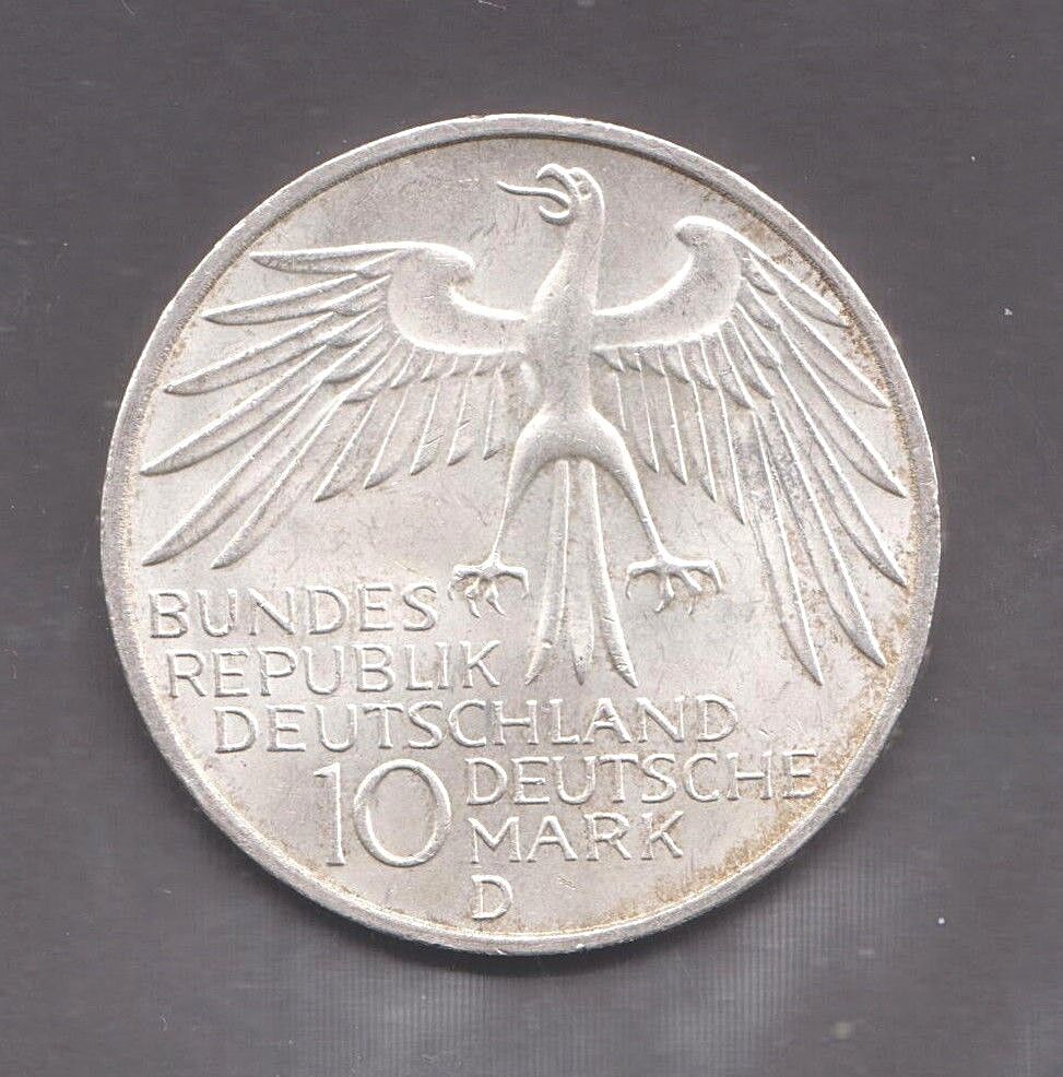 s-l1200.jpg s-l1200.jpg