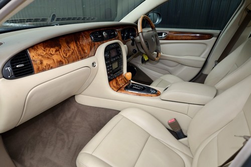 2005 '55' Jaguar XJ X350 XJ6 3.0 V6 * UK Car + Pacific Blue + ULEZ + Low Tax - Picture 3 of 24