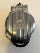 Golden Malted Waffle Maker TSK-2105AW2