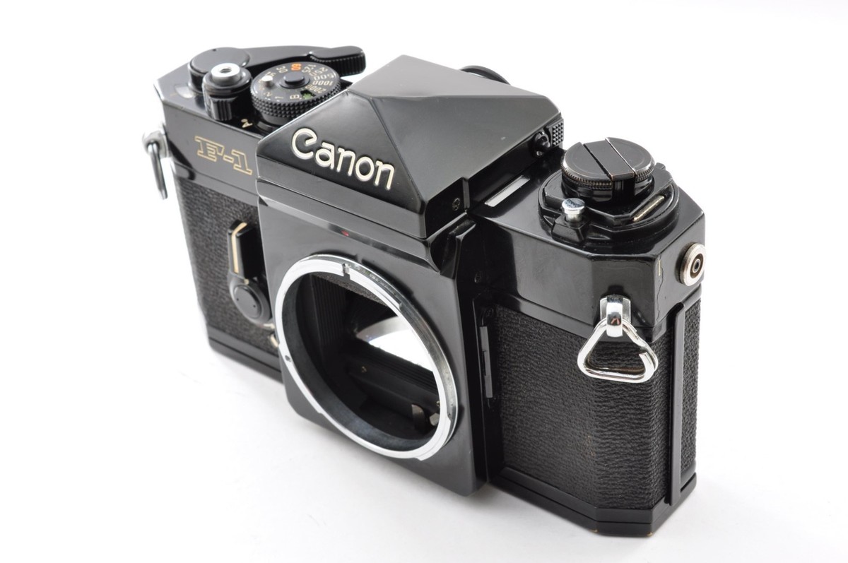Canon F-1 35mm SLR Film Camera Eye Level + FD 50mm f/1.4 SSC Japan