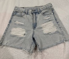 American Eagle AE Light Wash Distressed Mom Shorts Size 0 Blue High Waisted
