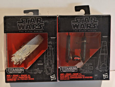 Star Wars The Black Series Kylo Ren's Shuttle 03 & First Order Transporter 14