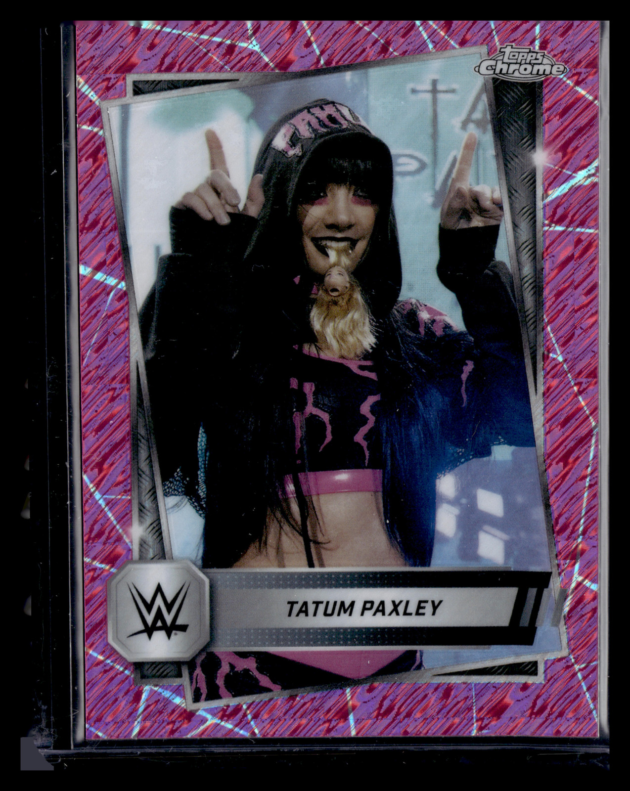 2025 Topps Chrome WWE #105 Tatum Paxley Pink Shimmer Refractor
