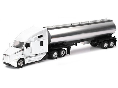 New Ray 12623 1/32 Kenworth T680 Truck White with Oil Tanker Trailer