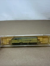 N Life-Like 7848 GP38-2 D&H Locomotive #7301- NOS