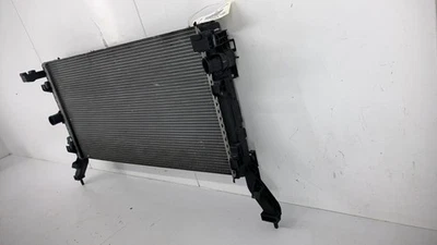 Radiateur eau RENAULT LAGUNA 3 PHASE 1 214100005R M9R_802 - Photo 1/4