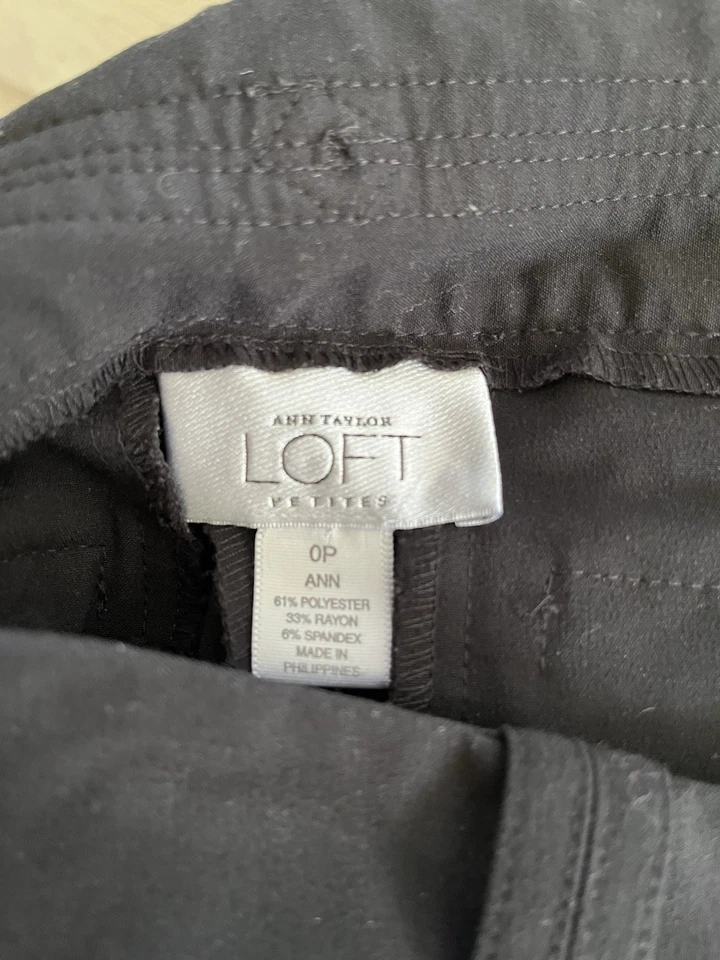 Ann Taylor Loft Black Cuffed Dress Bermuda Boardwalk Shorts Sz OP Women’s Petite - Image 4 of 4