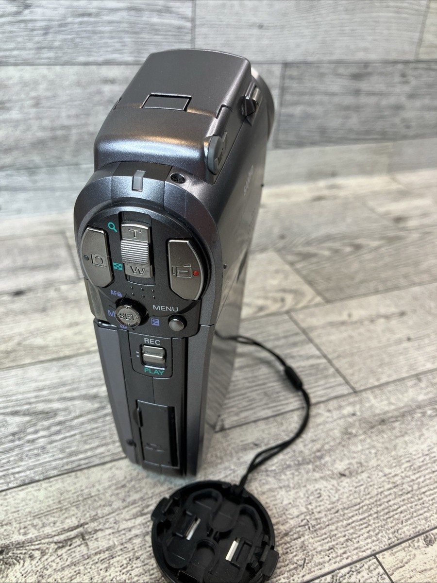 Sanyo Digital Movie Camera Xacti HD1 Titanium Gray Dmx