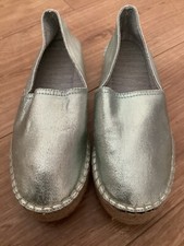 ZARA SHOES ESPADRILLES SLIP ON GREEN METALLIC ROPE PLATFORM WORN ONCE SZ 6