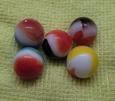 A87•1~Vintage Vitro All Reds 19/32