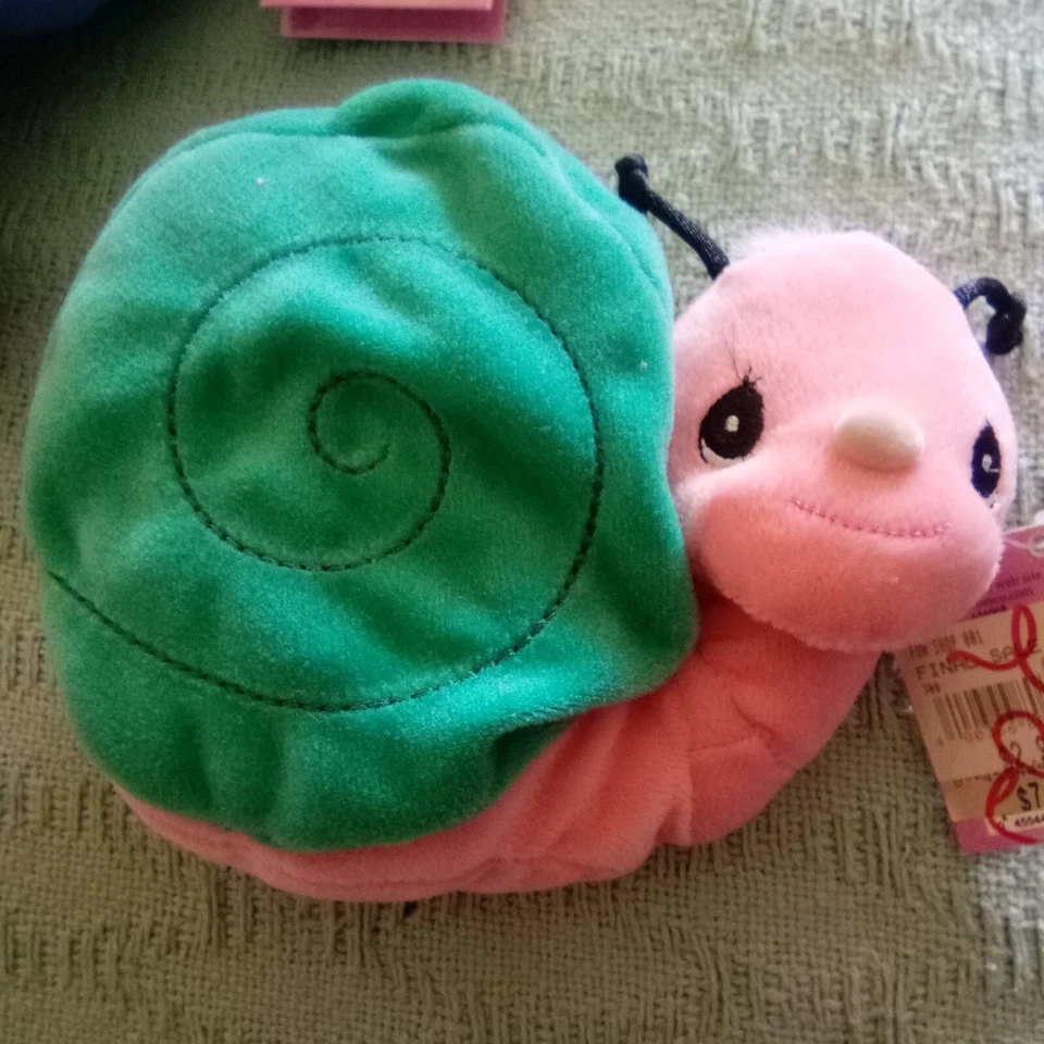 Precious Moments Lot Of 9 Plush Toys Tender Tails , Pirate Parrot, Circus Seal - Image 2 of 4