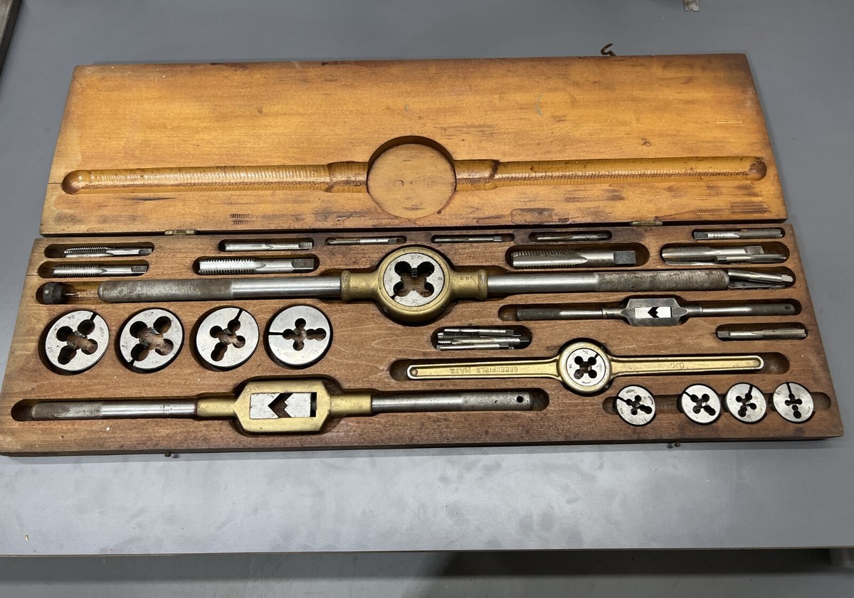 VINTAGE GTD GREENFIELD O.K. LITTLE GIANT LARGE SIZE TAP & DIE SET