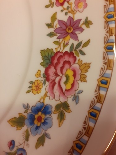 Royal Grafton Cake Plate Bone China Malvern pattern VGC - Picture 3 of 5