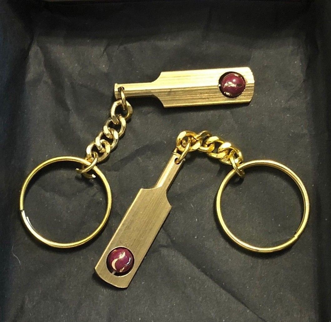 Cricket Bat Keychain Metal Brass Cricket Keyring Gifts Cricket