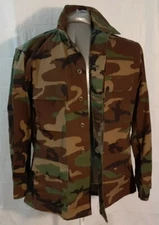 Vintage US ARMY Woodland Camo Field Jacket *Unicor* (Sz Medium Long) 