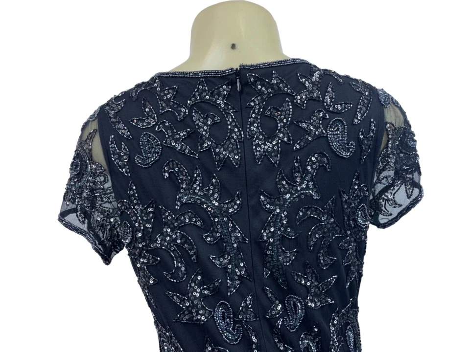 Платье-футляр женское Adrianna Papell с блестками украшенное черной сеткой короткий рукав - Изображение 4 из 4